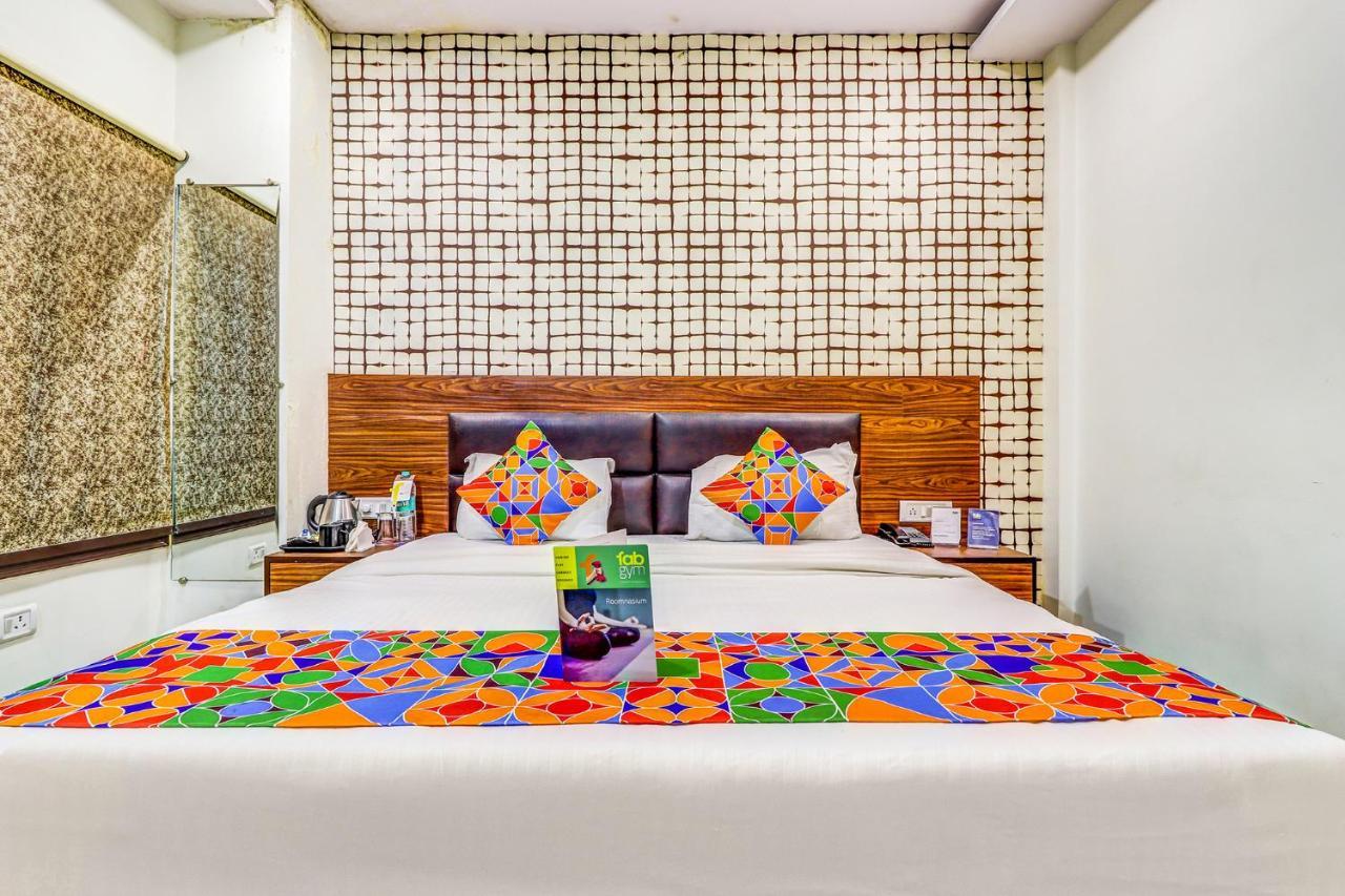 Fabhotel Sain Dass Kanpur Bagian luar foto