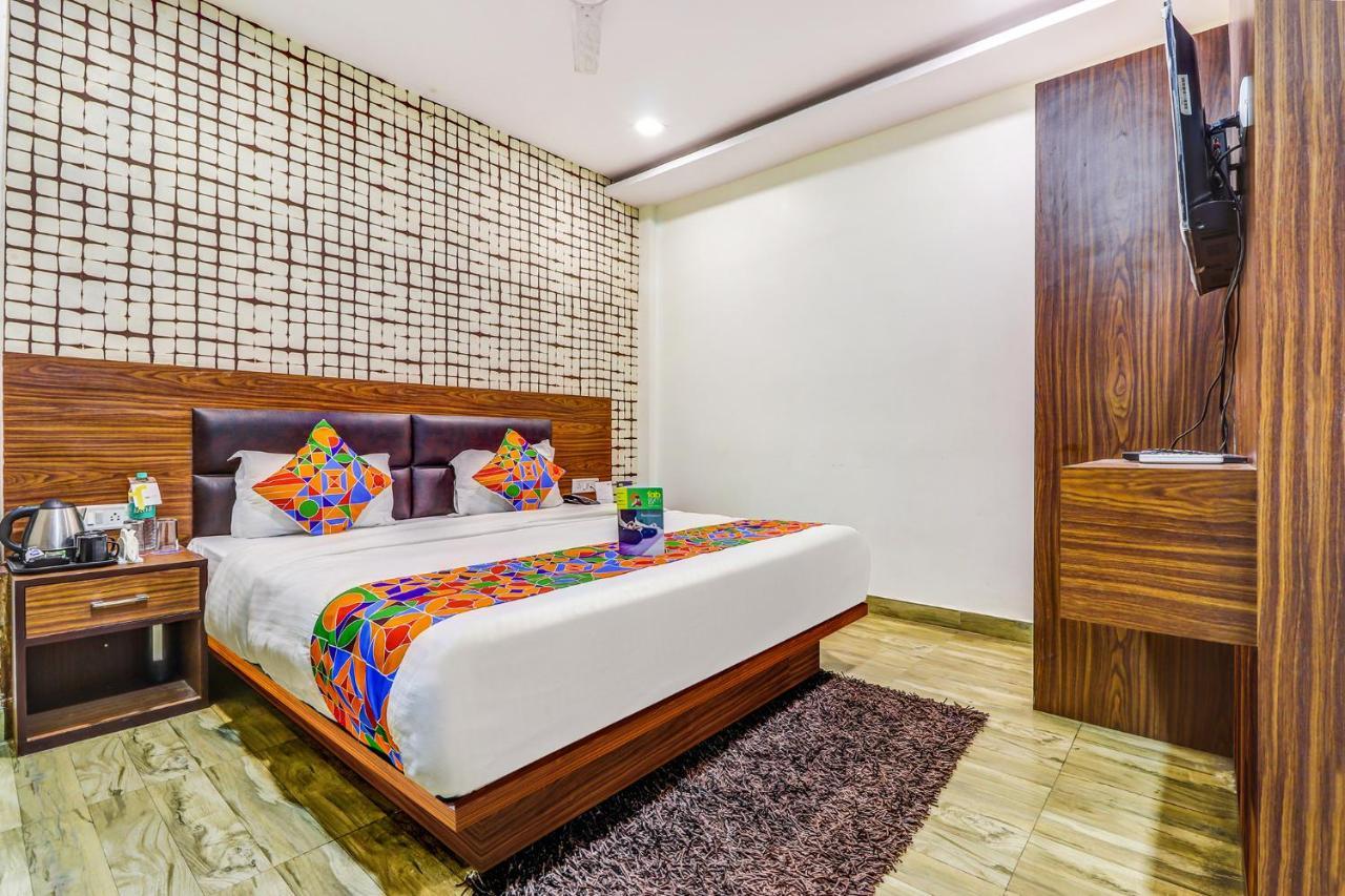 Fabhotel Sain Dass Kanpur Bagian luar foto